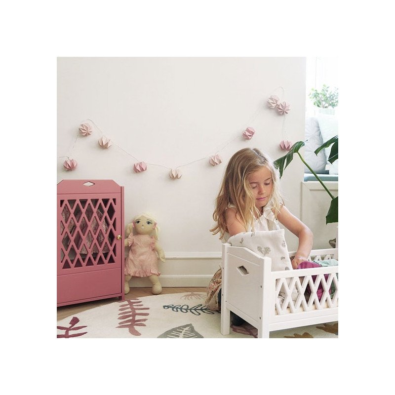 Canapé-lit Miniature pour Poupée de 17 cm – Adorable Accessoire de Maison de Poupée d'Intérieur avec Couverture pour Collectionneurs et Exposition de Chambre